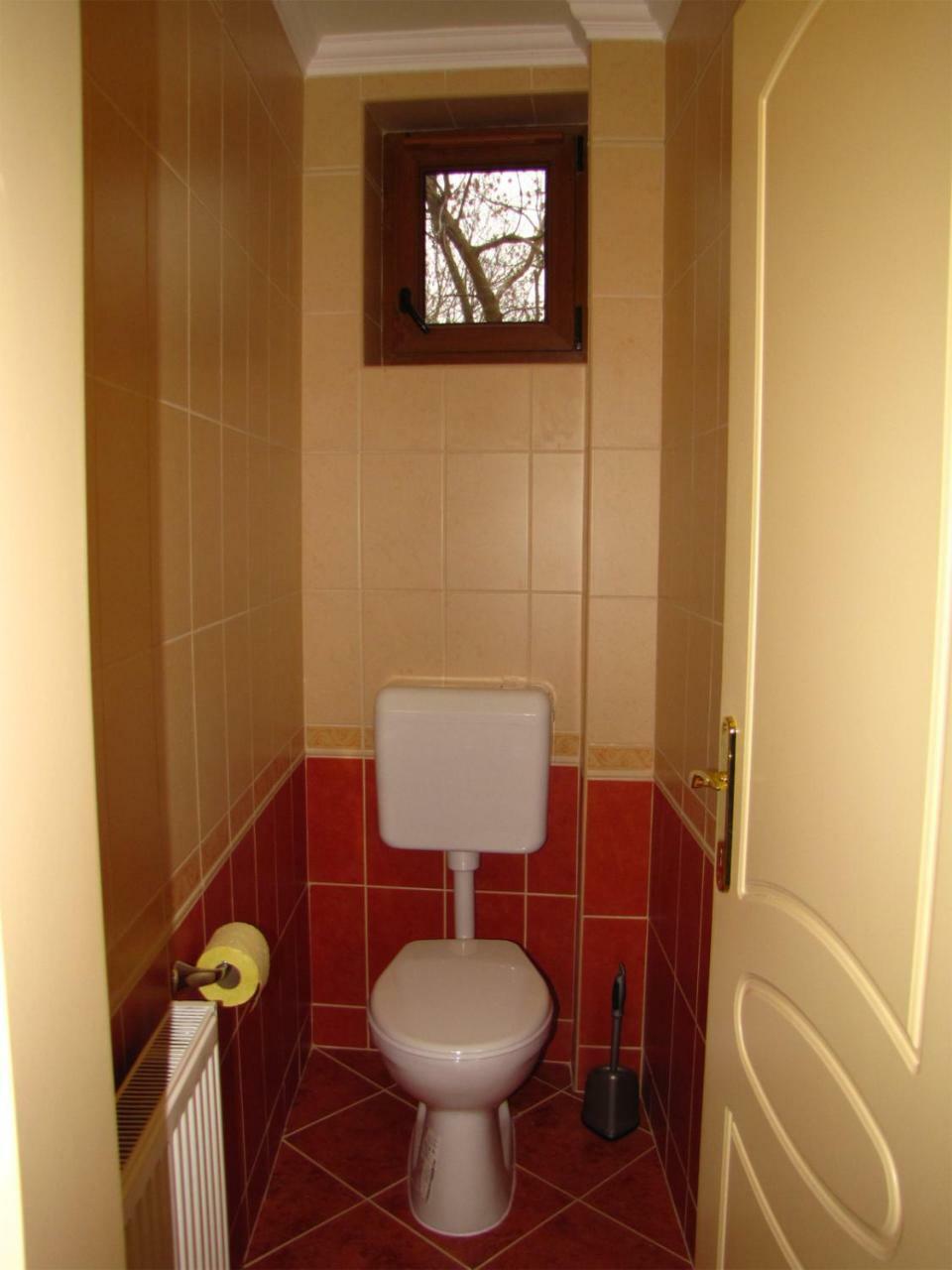 ハイデゥソボスロー Szegfu Apartmanヴィラ エクステリア 写真